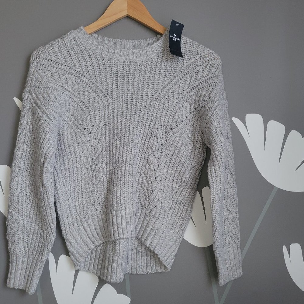 NWT Abercrombie Kids Cable Crewneck Sweater